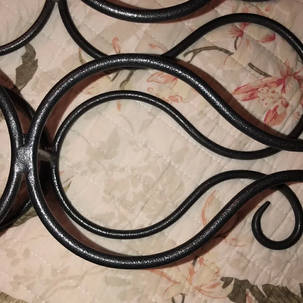 Chrome Black Wine Bottle Holder Rack